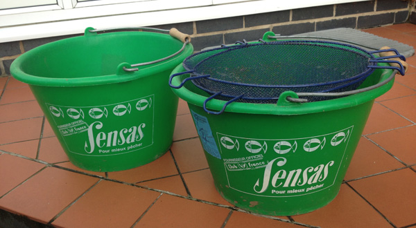 sensas groundbait bucket